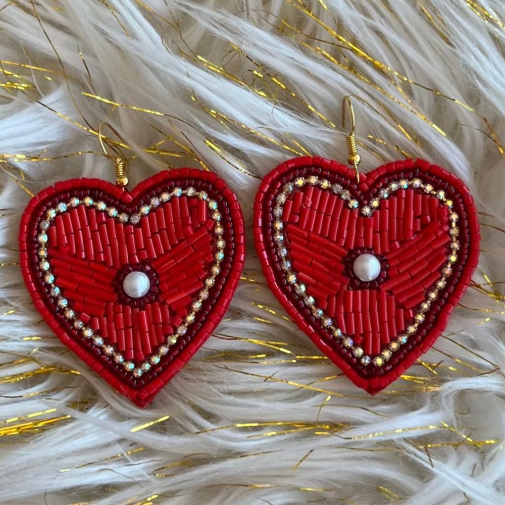 Beaded Heart with Pearl Center